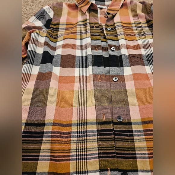 Madewell Classic Ex-Boyfriend Shirt in Coral Seconda Plaid, Size XS - Picture 4 of 10